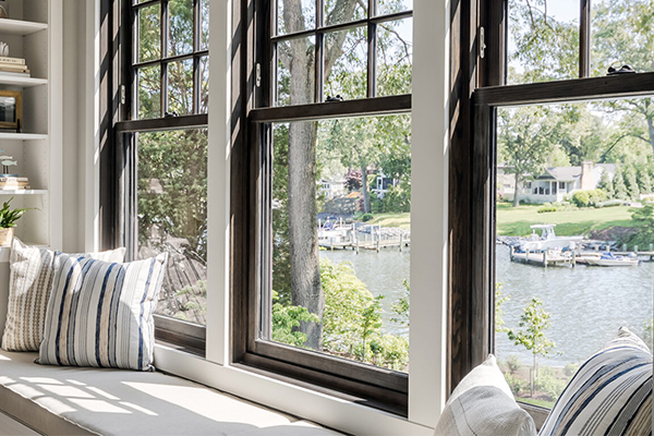 single hung window
